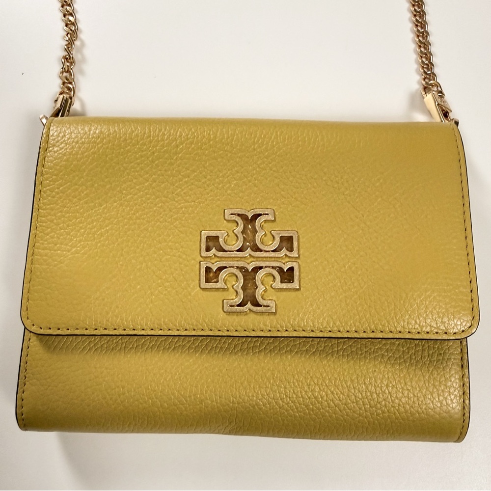 Tory Burch Women's Britten Chain Wallet (Daylily) - Picture 3 of 6